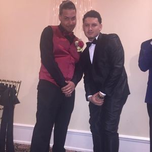 Meet your Posher, Joshua